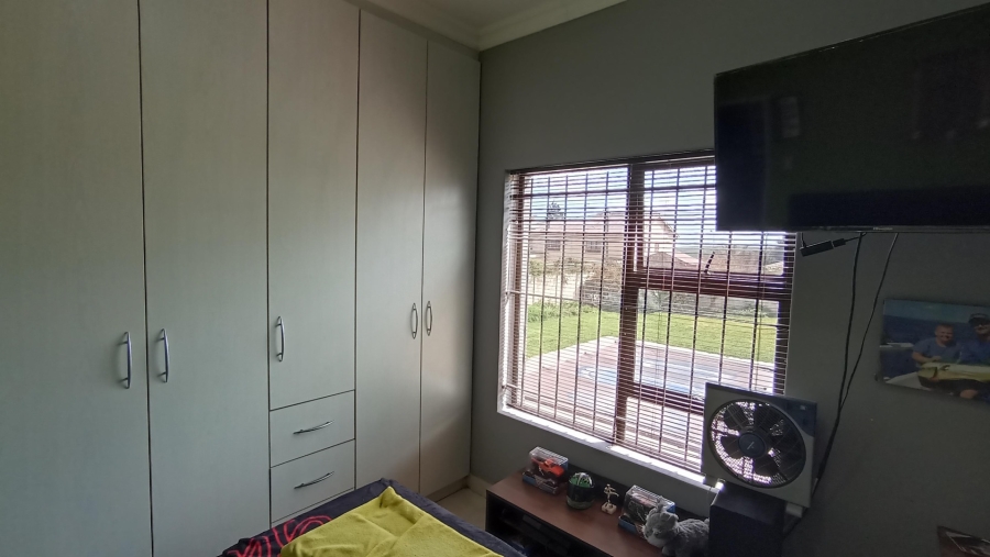 3 Bedroom Property for Sale in Vredenburg Western Cape